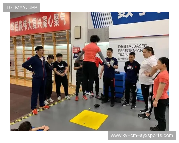 举重训练营设立学员康复与恢复评估室提供专业支持，举重基础训练